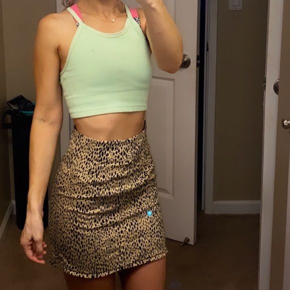 Brandy Melville Cheetah Print Skirt 👌🏻 - Picture 1 of 5